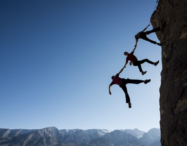 Verantwortung liegt beim Menschen – Was der neue KI-Kodex von ARD & ZDF für Unternehmen bedeutet Einordnung Ihrer Werbeagentur in Stuttgart Künstliche Intelligenz verändert Kommunikation, Marketing und Medien rasant.